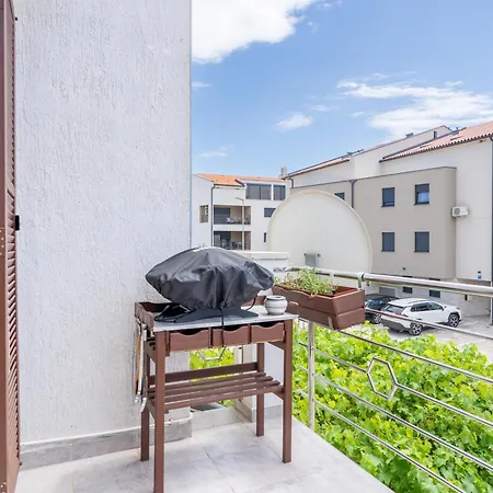 App Tulum-30m Zum Meer, Privatparkplatz, Balkon, 50'smarttv, Sat Appartamento Medolino