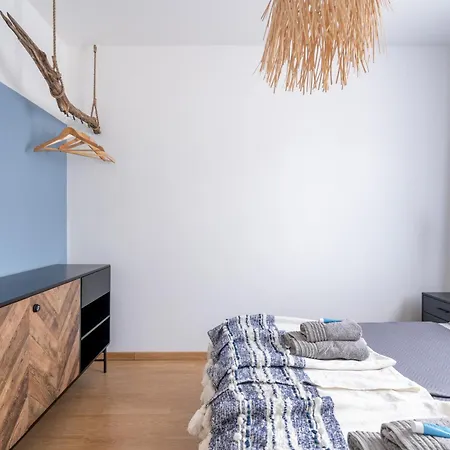 Apartment App Tulum-30m Zum Meer, Privatparkplatz, Balkon, 50'smarttv, Sat Medulin